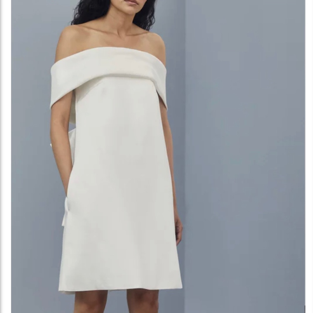 Amsale Bow Back Shift Dress